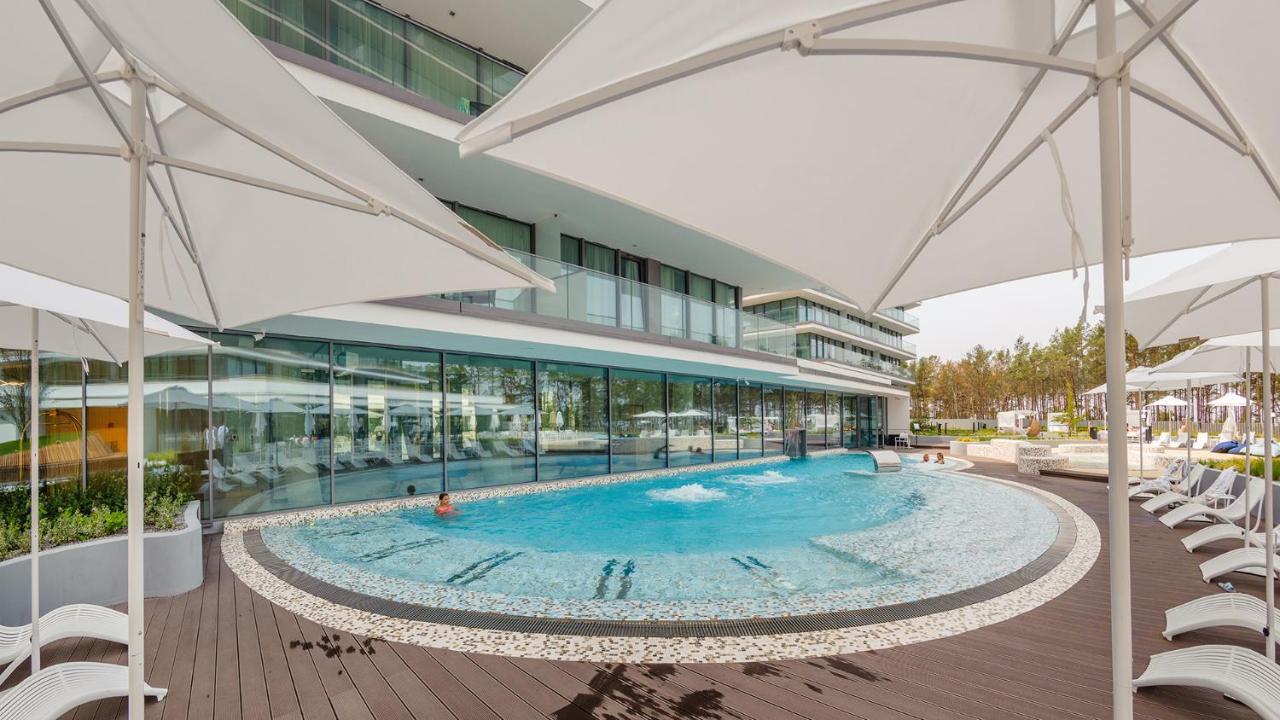 Prywatne Apartamenty Sun & Snow W Wave Z Basenem Miedzyzdroje Luaran gambar